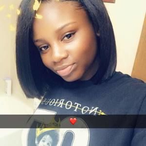 Meet your Posher, Lamara